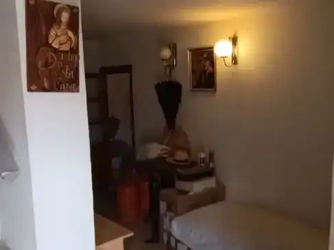 Habitación de Piso en venta en Salvacañete con Trastero, Amueblado y Balcón