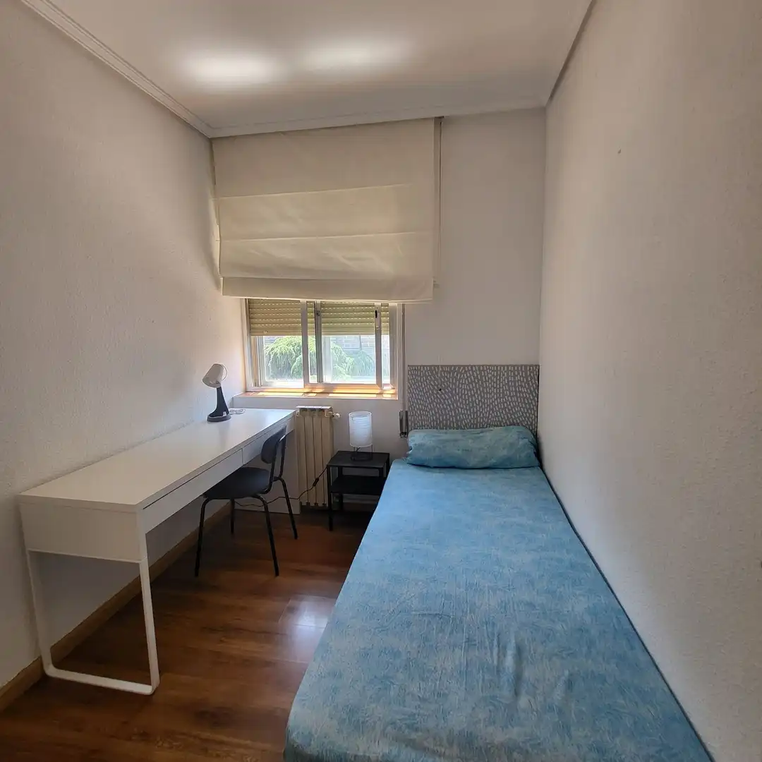 Bedroom of Flat for rent in Ávila  with Heating, Terrace and Furnished