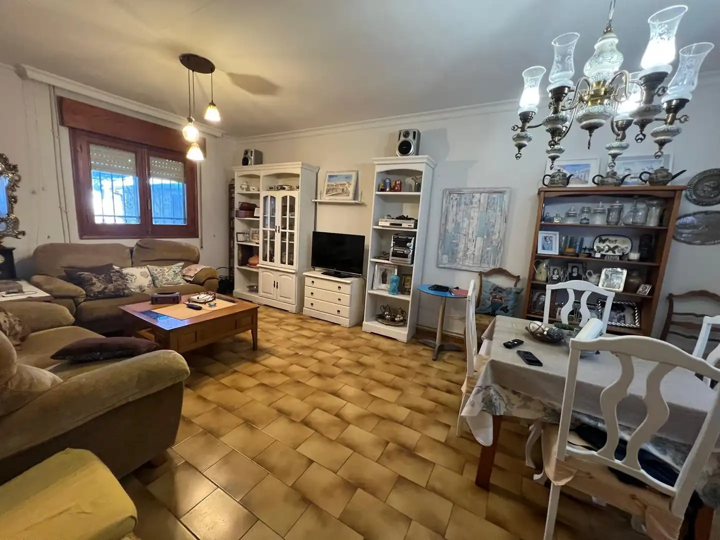Sala de estar de Casa o chalet en venta en Aranjuez con Aire acondicionado, Calefacción y Jardín privado