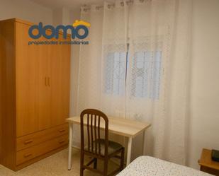 Bedroom of Flat to rent in  Granada Capital  with Heating, Furnished and Oven