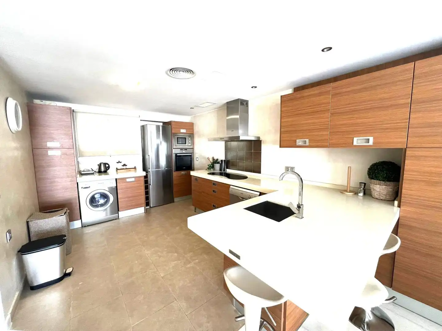 Apartment with lift for sale in Nueva Andalucía, imagen 3