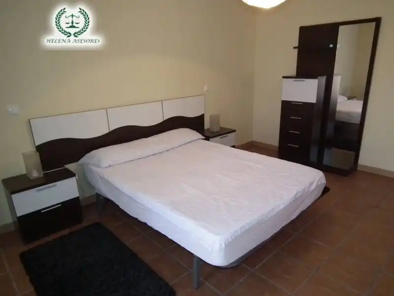 Habitación de Piso en venta en Pedrezuela con Calefacción, Jardín privado y Terraza