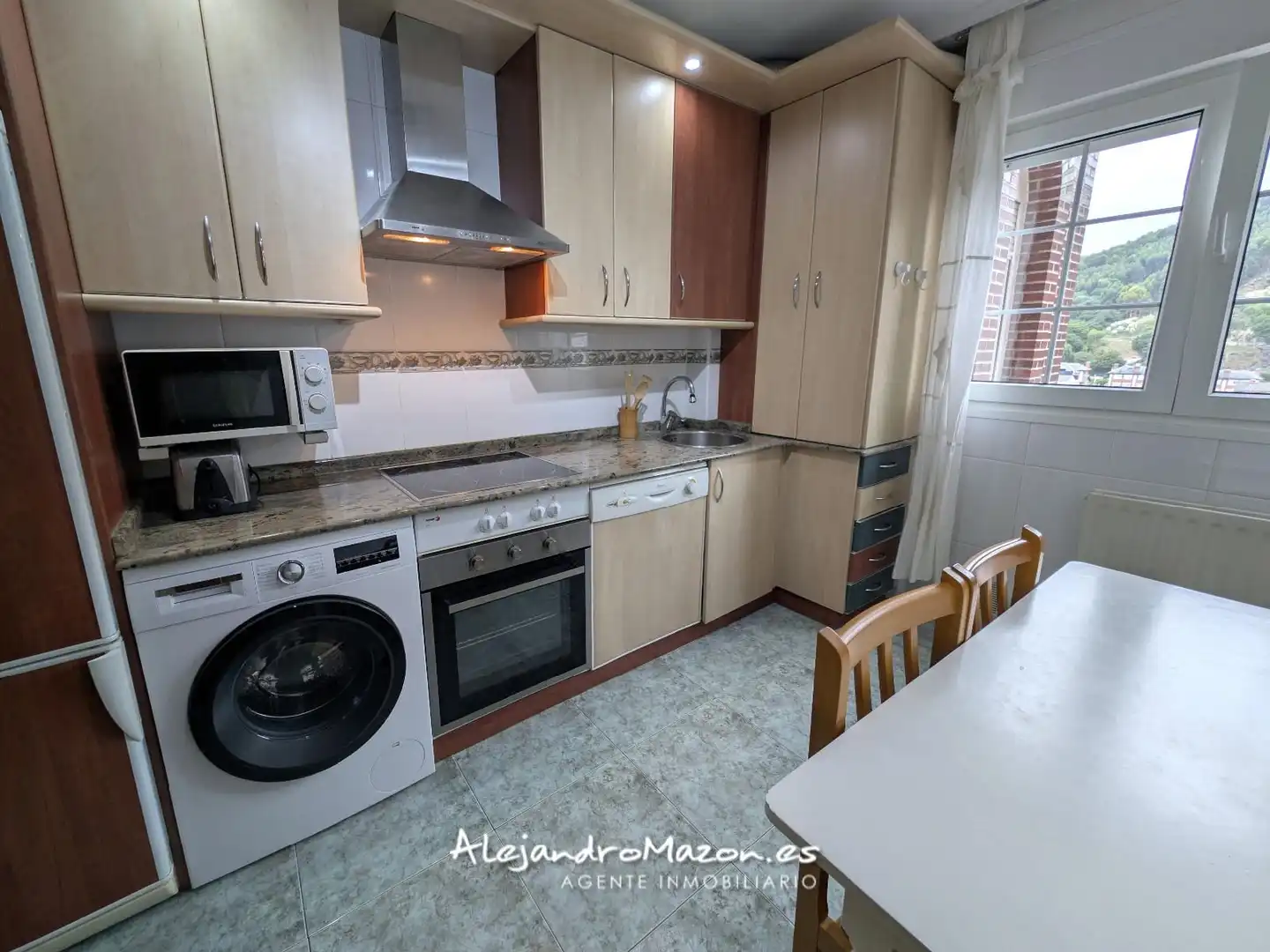 Kitchen of Flat for rent in Castro-Urdiales  with Heating, Terrace and Swimming Pool