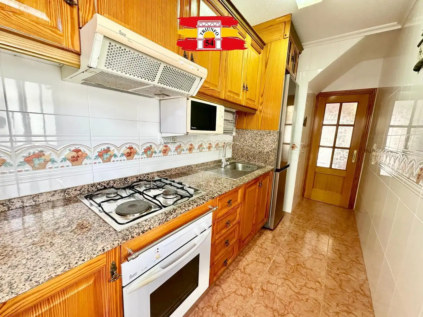 Cocina de Casa adosada en venta en Pilar de la Horadada con Aire acondicionado, Terraza y Amueblado