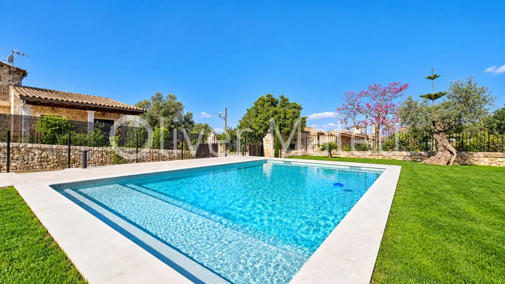Chalet con piscina en venta en Sineu, imagen 2