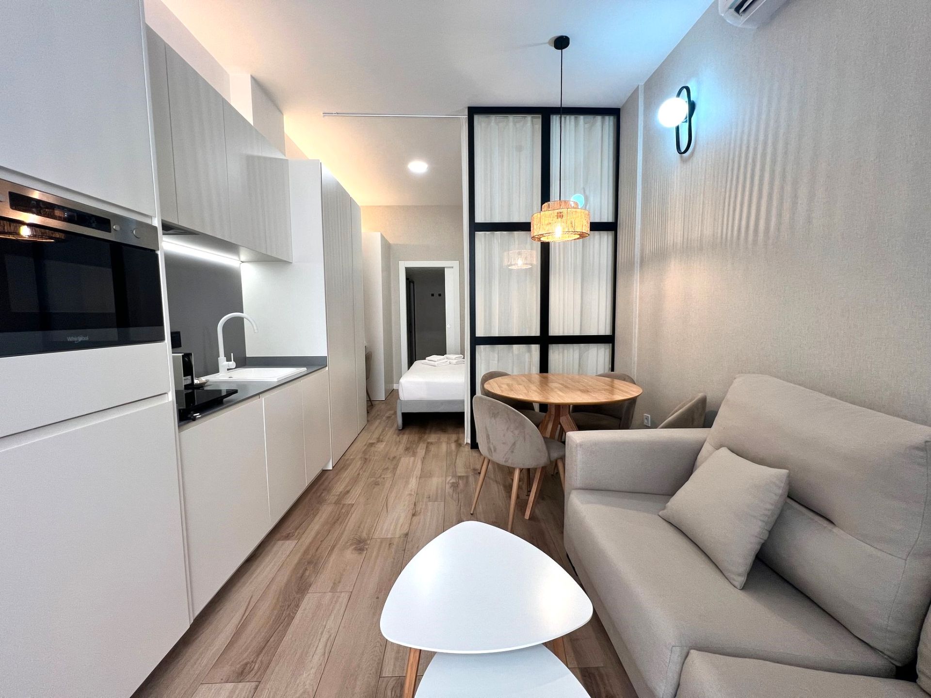 Living room of Planta baja for sale in  Valencia Capital  with Air Conditioner, Furnished and Oven