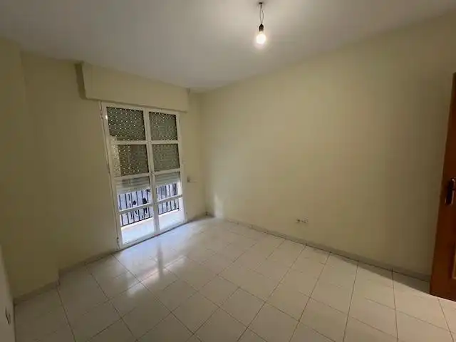 Dormitori de Apartament en venda en Murcia amb Aire condicionat i Balcó