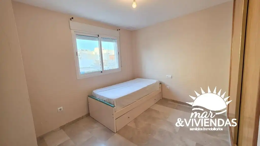 Dormitori de Apartament en venda en Garrucha amb Aire condicionat, Calefacció i Terrassa