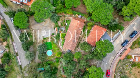 Chalet independiente con piscina y gran parcela en Sant Miquel d’Aro.