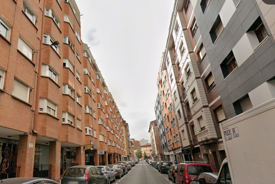 Vista exterior de Piso en venta en Gijón 