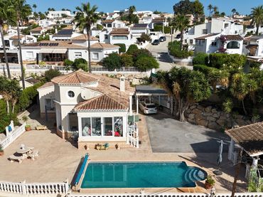 Haus mit Pool zum Verkauf in Calle Badajoz