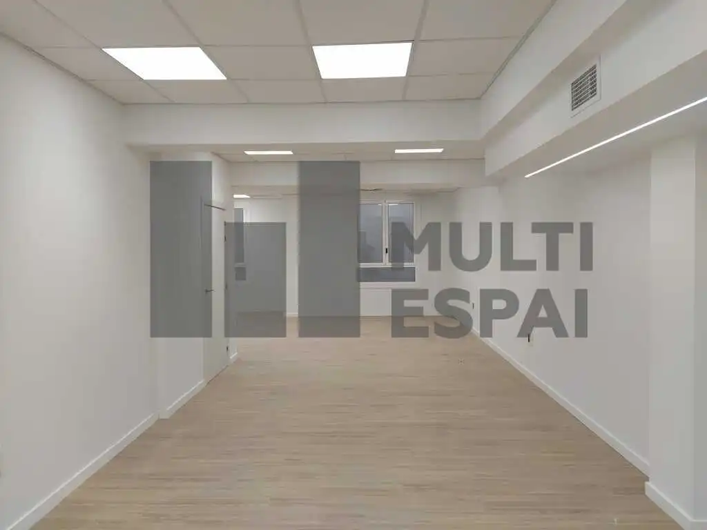 Local de alquiler en Carrer de Còrsega, La Nova Esquerra de l'Eixample