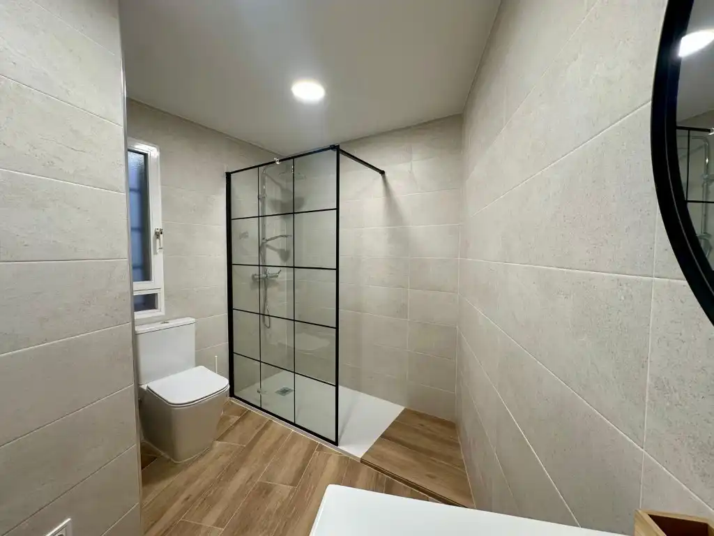 Badezimmer von Wohnung zur untervermieten in Córdoba