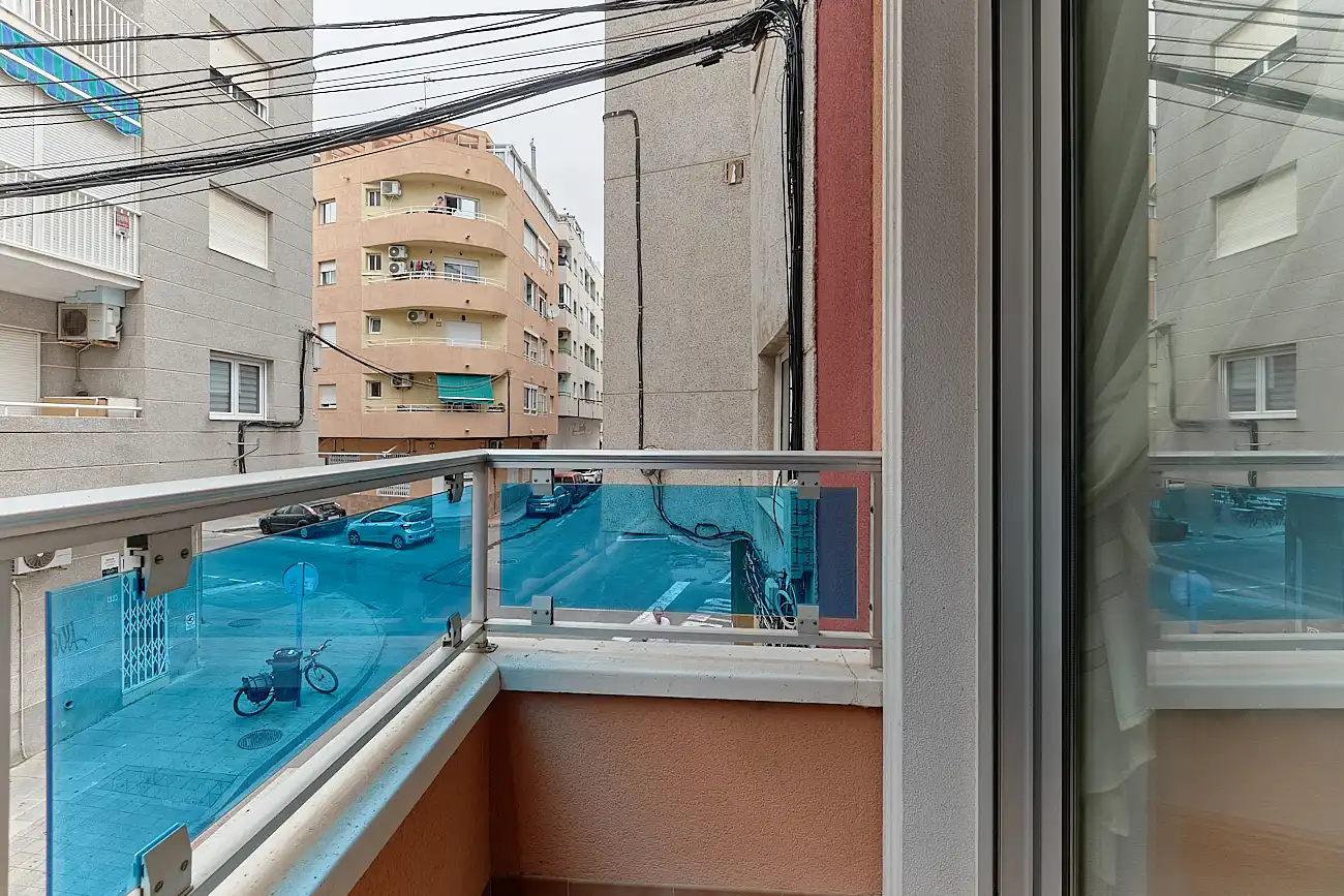 Apartamento en venta en Calle Almudena, Antonio Machado
