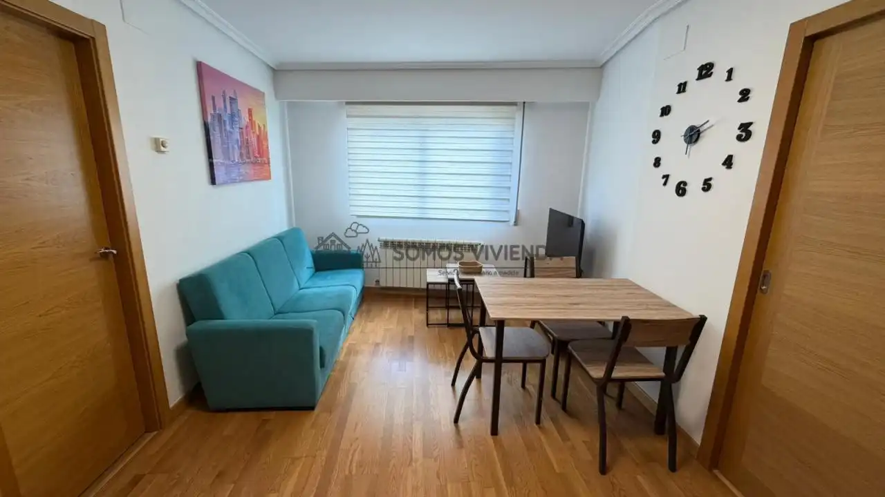 Maisonette mit Aufzug zur Miete in Universidad
