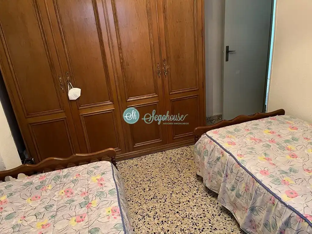 Habitación de Piso en venta en Segovia con Calefacción y Trastero