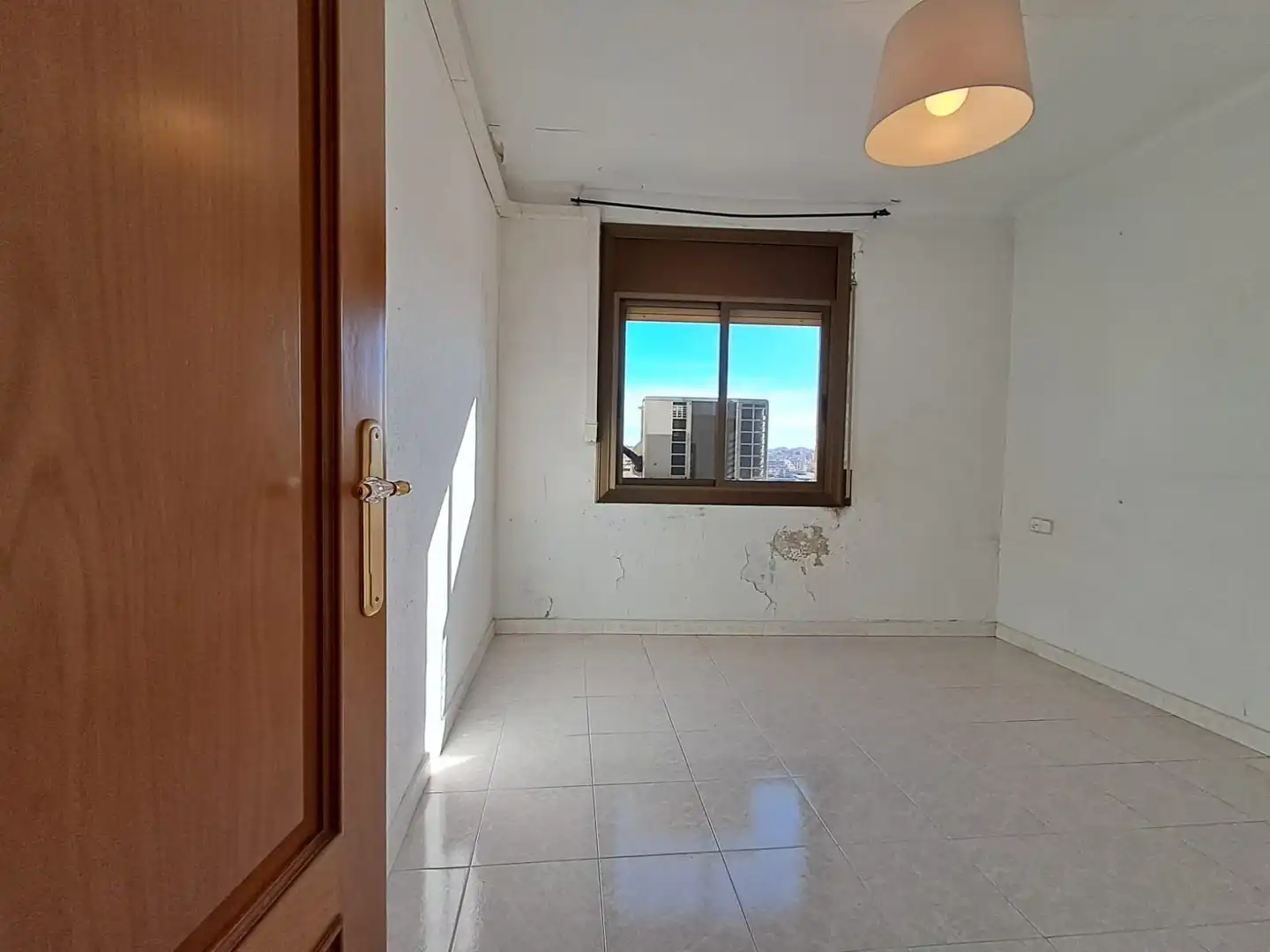 Dormitori de Apartament en venda en L'Hospitalet de Llobregat