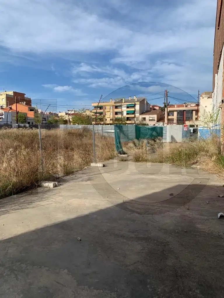 Residencial en venta en Carrer del Montseny, Creu Alta