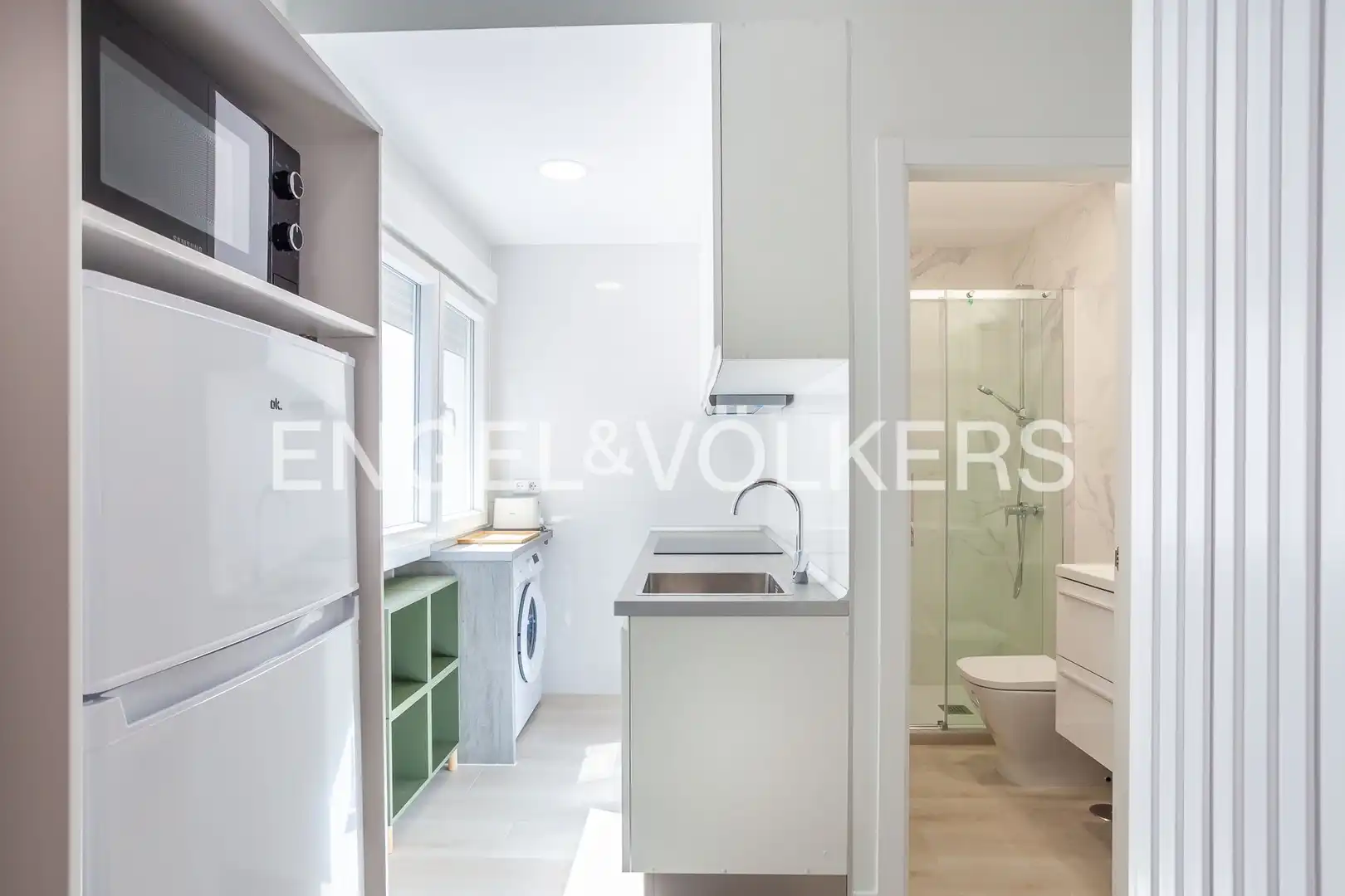 Cocina de Piso de alquiler en Madrid con Calefacción y Jardín privado