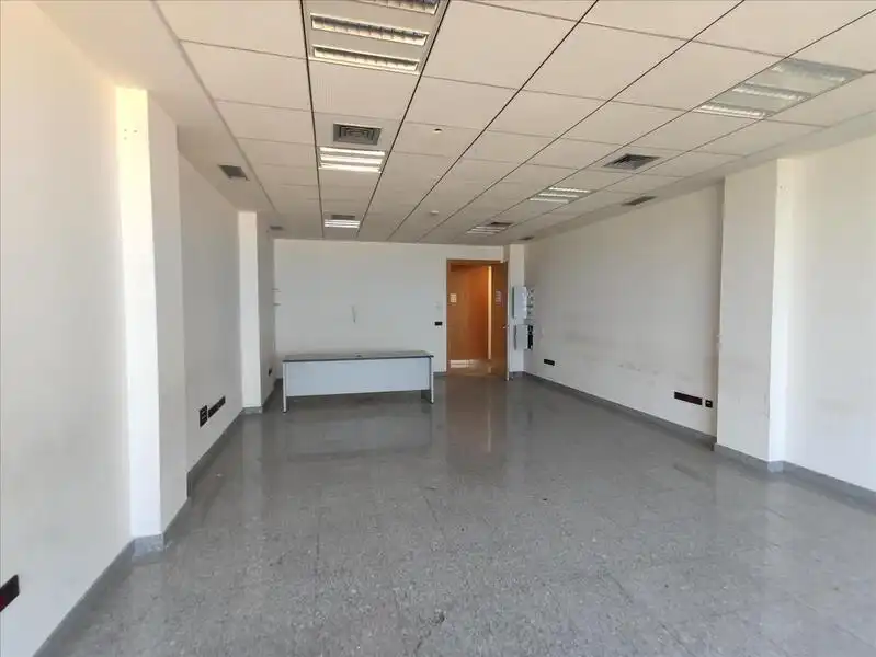 Office for sale in DE HYTASA ( EDIFICIO TIGESA), El Plantinar – Avda. La Paz - El Juncal