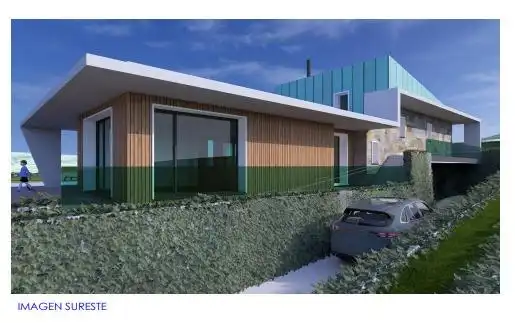 Chalet con piscina en venta en Calle La Masera de  Cortiguera, imagen 2