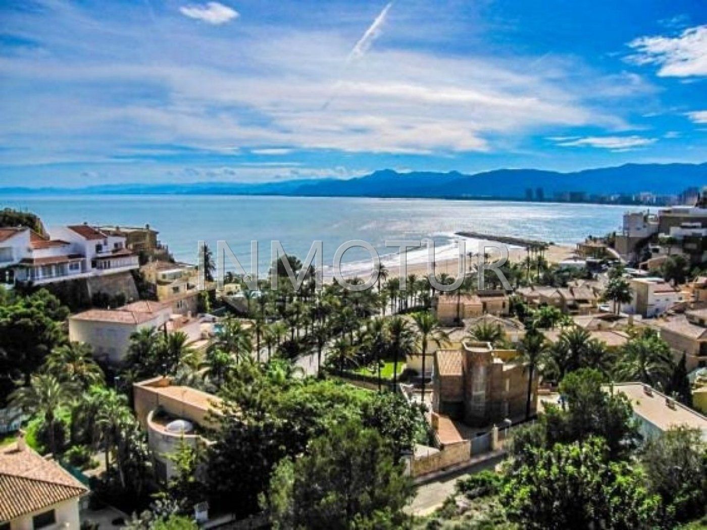 Vista exterior de Residencial en venta en Cullera
