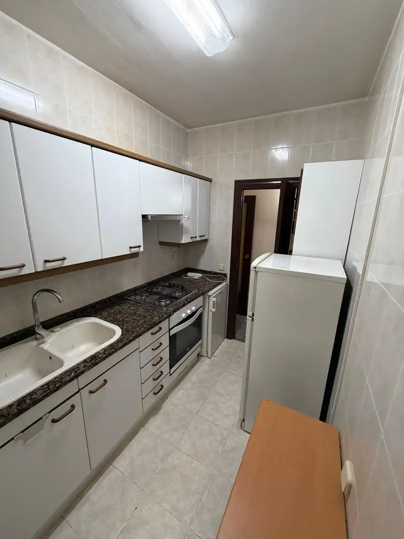 Cocina de Piso en venta en Barcelona con Balcón