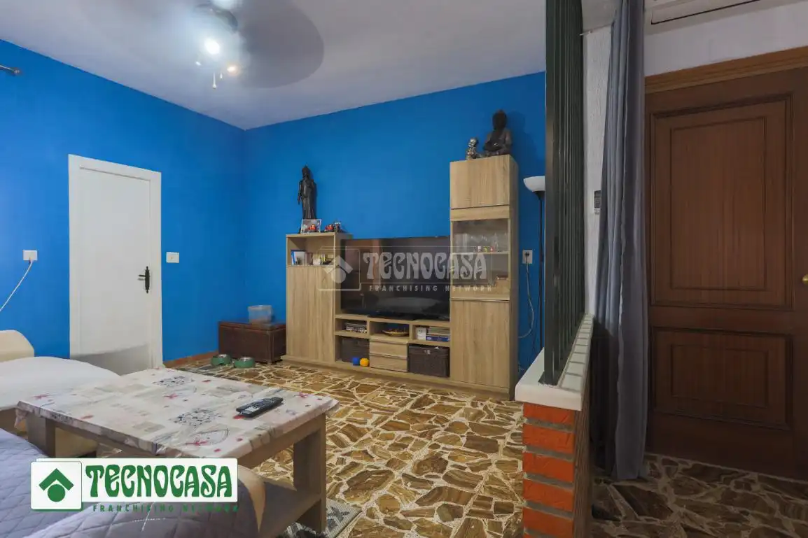 Casa adosada en venta en Adra
