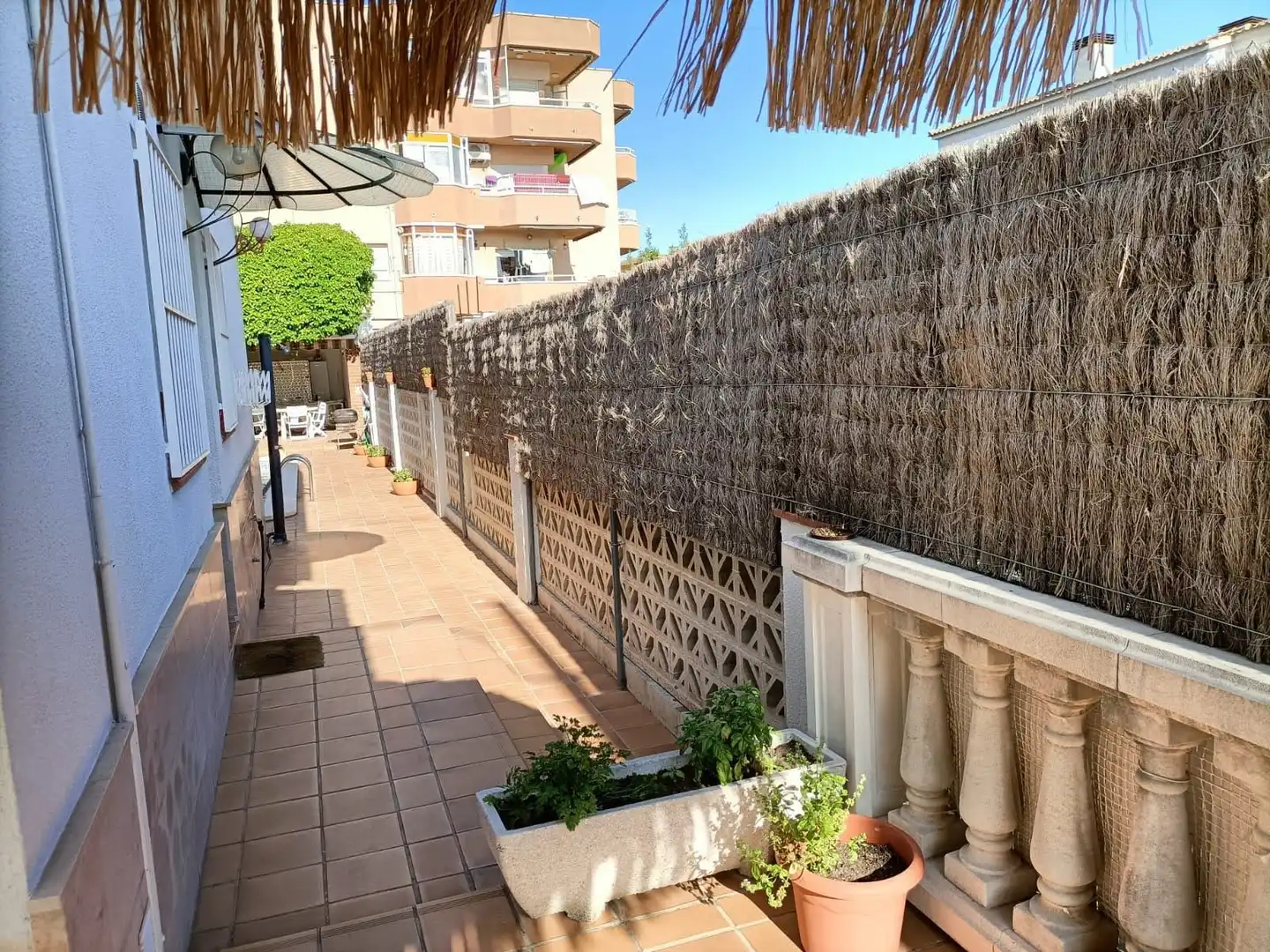 Vista exterior de Casa o chalet en venta en Calafell con Aire acondicionado, Calefacción y Terraza