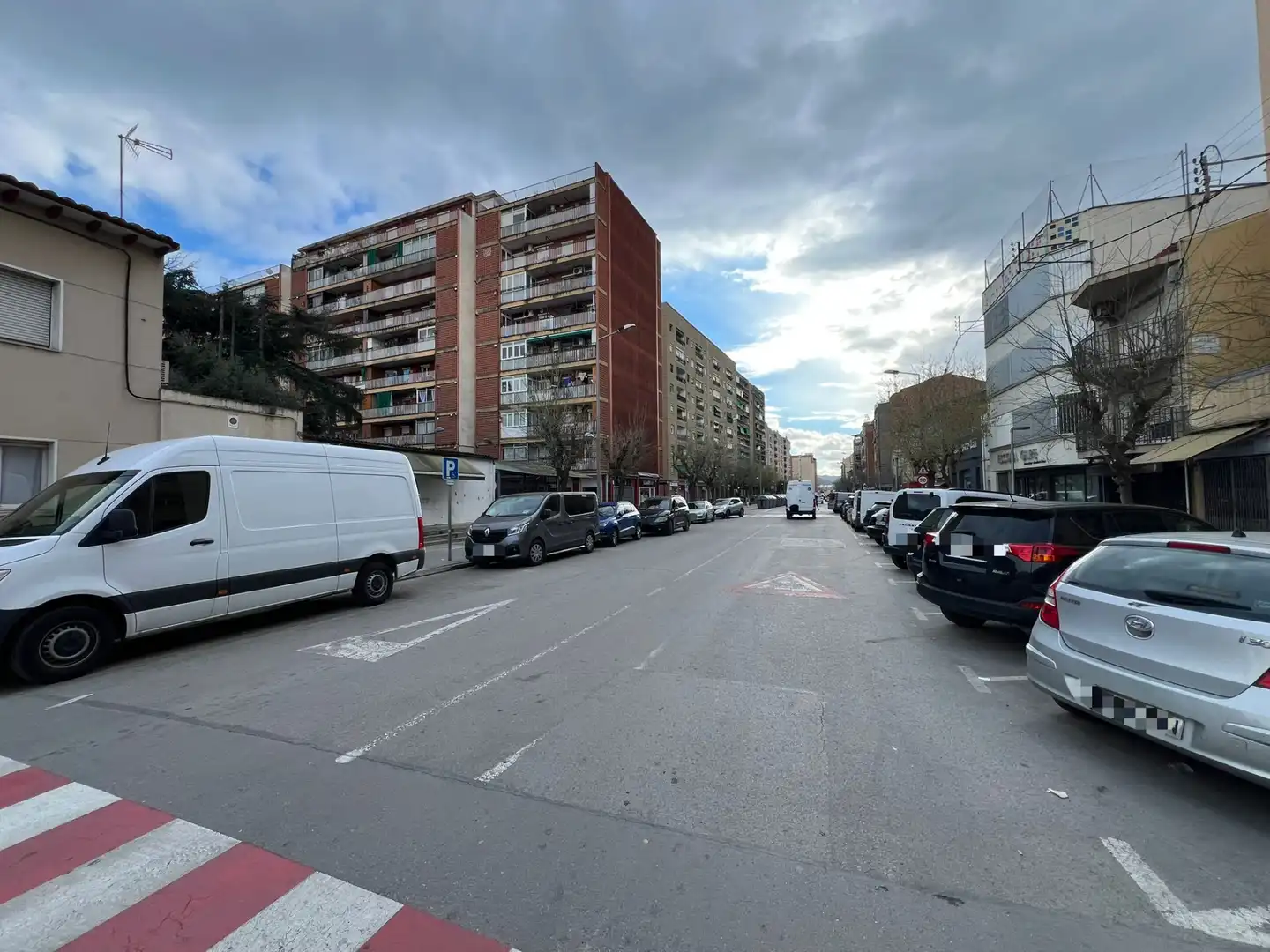 Außenansicht von Garage zum Verkauf in La Llagosta