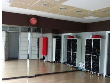 Gewerbefläche zum Verkauf in Ibaiondo