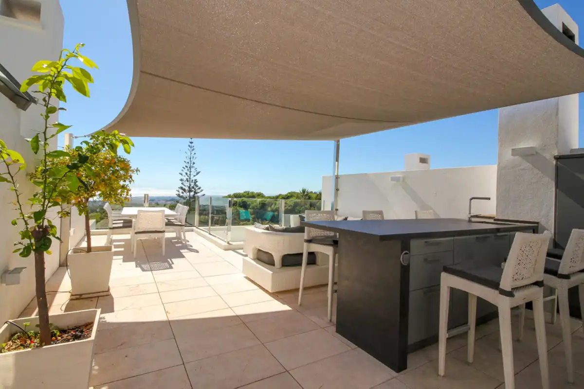 Terrassa de Casa adosada de lloguer en Marbella amb Aire condicionat, Terrassa i Piscina