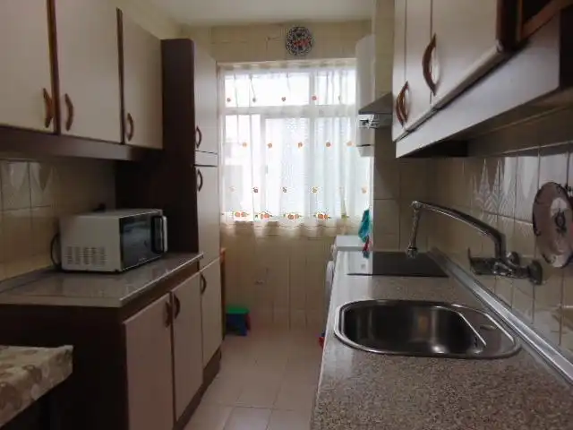 Kitchen of Flat for sale in Granada  with Terrace and Furnished