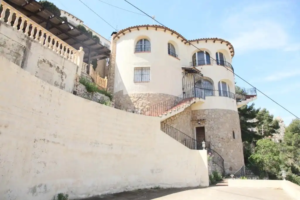Maison à vendre à Canuta