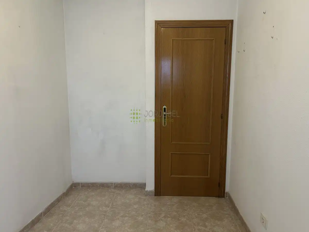 Piso en venta en Tarrega monteblanco, Ensanche - Parque del Oeste