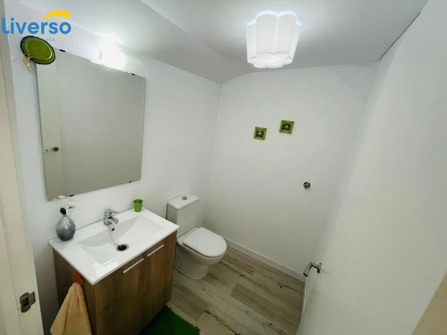 Baño de Casa o chalet en venta en Valdezate con Terraza, Trastero y Amueblado