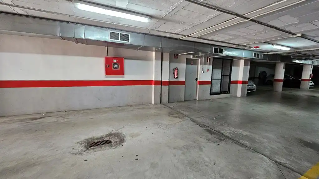 Parkplatz von Wohnung zur Miete in Molina de Segura mit Klimaanlage, Heizung und Möbliert