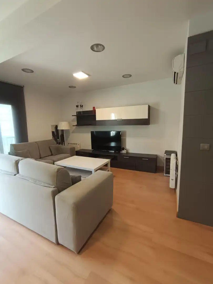 Flat for rent in Ciudad Jardín - Zoco