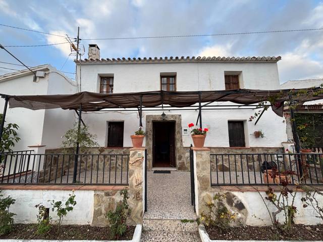 Finca rústica en Venta en  DISEMINADOS en Cútar