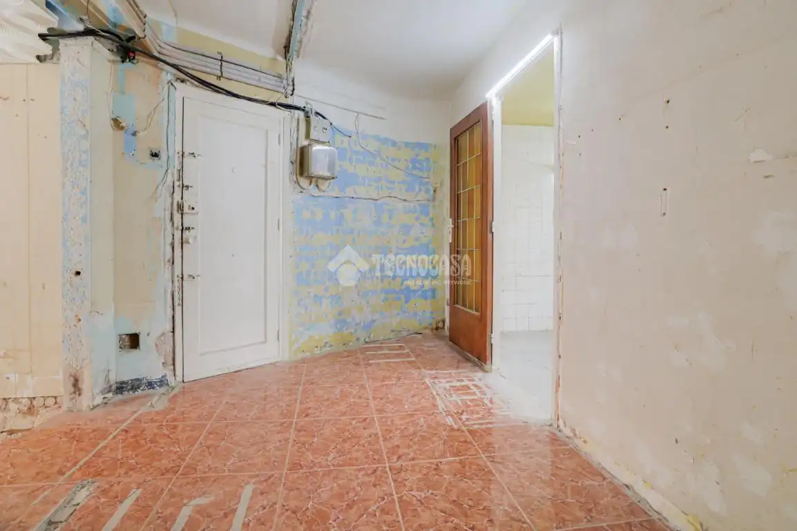 Local en venta en Badalona
