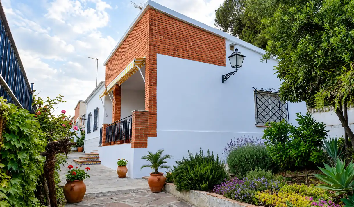 Casa rustica con giardino in vendita a Godelleta