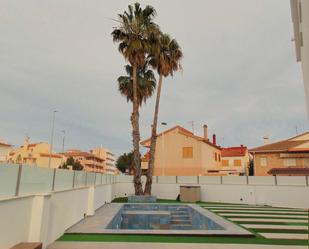 Swimming pool of Single-family semi-detached for sale in San Pedro del Pinatar  with Air Conditioner, Heating and Private garden