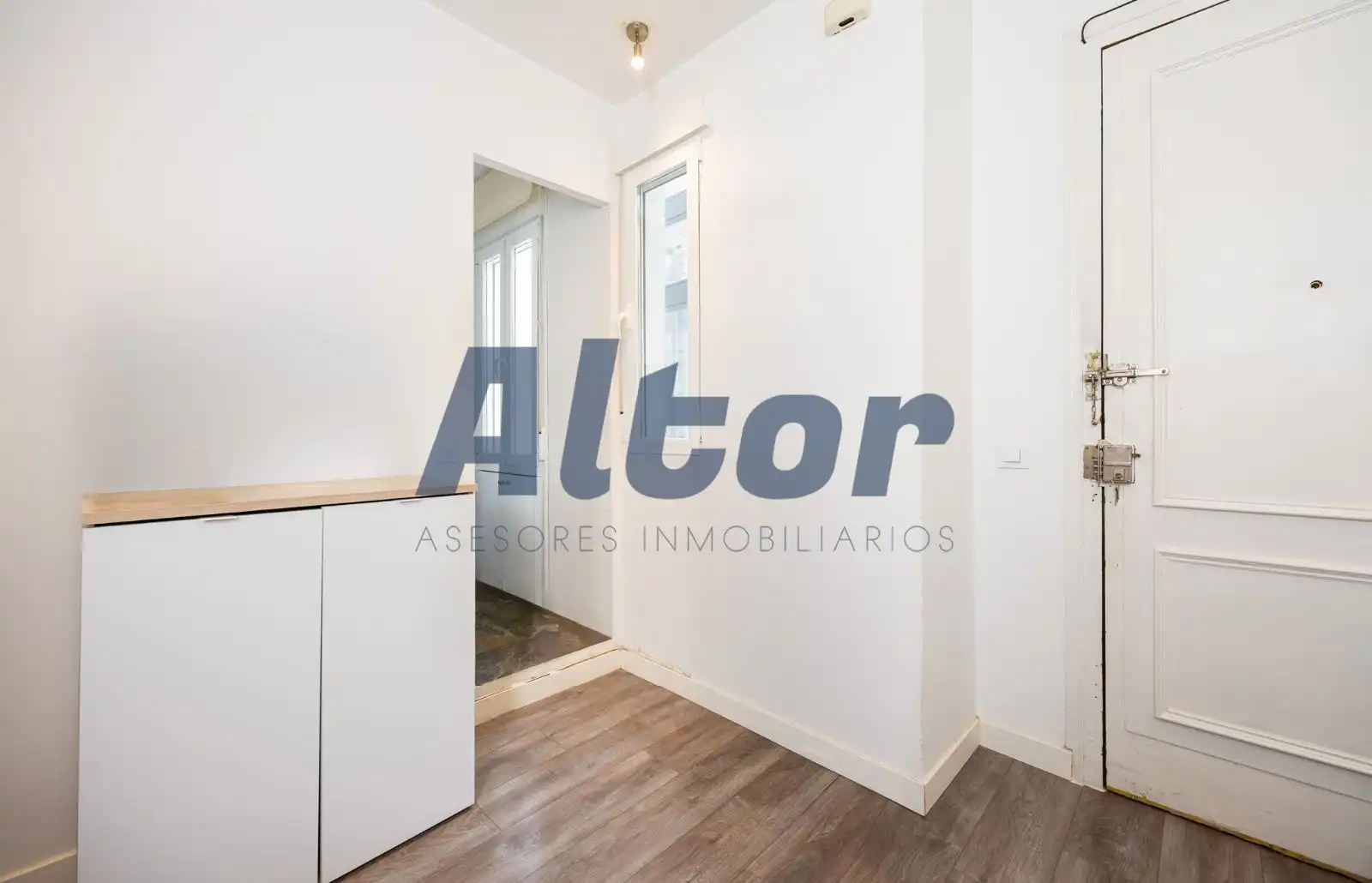 Habitación de Piso en venta en Madrid con Aire acondicionado y Calefacción