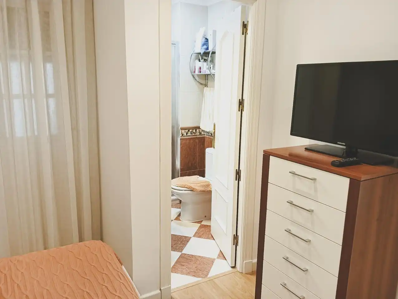 Baño de Piso en venta en Cádiz