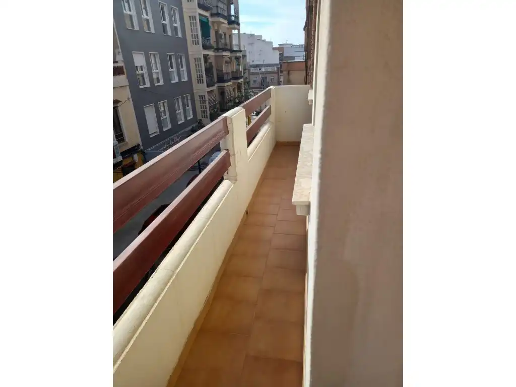 Piso de alquiler en El Alborgí