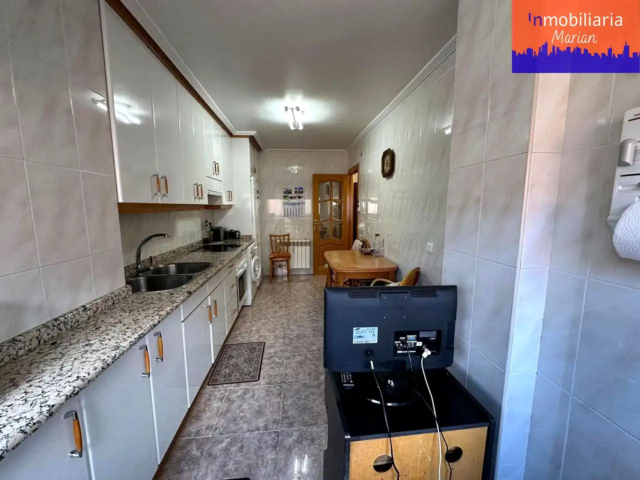 Cocina de Piso en venta en Aranda de Duero con Calefacción, Terraza y Trastero