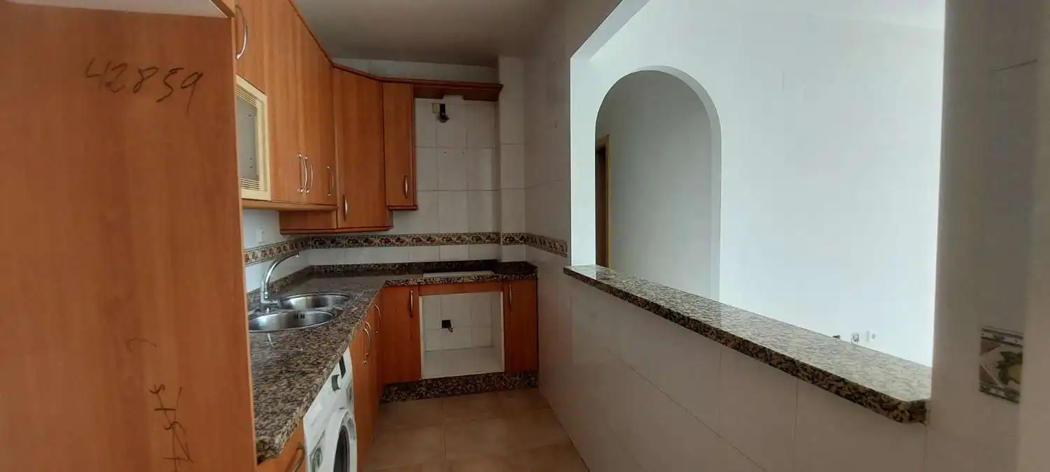 Cuina de Apartament en venda en Torrox amb Terrassa i Piscina