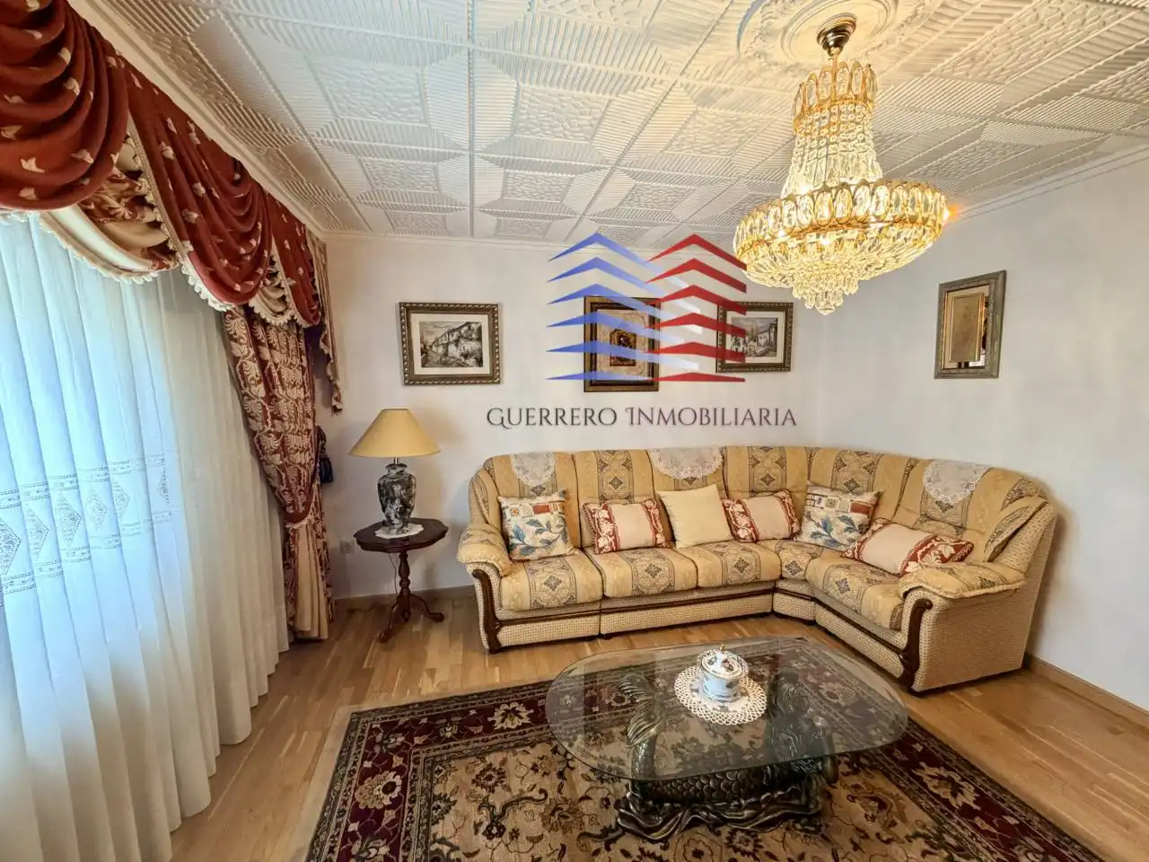 Sala de estar de Casa o chalet en venta en Coles con Calefacción, Jardín privado y Terraza