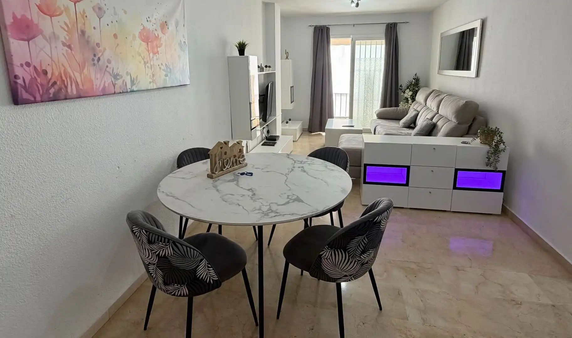 Comedor de Apartamento de alquiler en Benalmádena con Aire acondicionado, Calefacción y Terraza