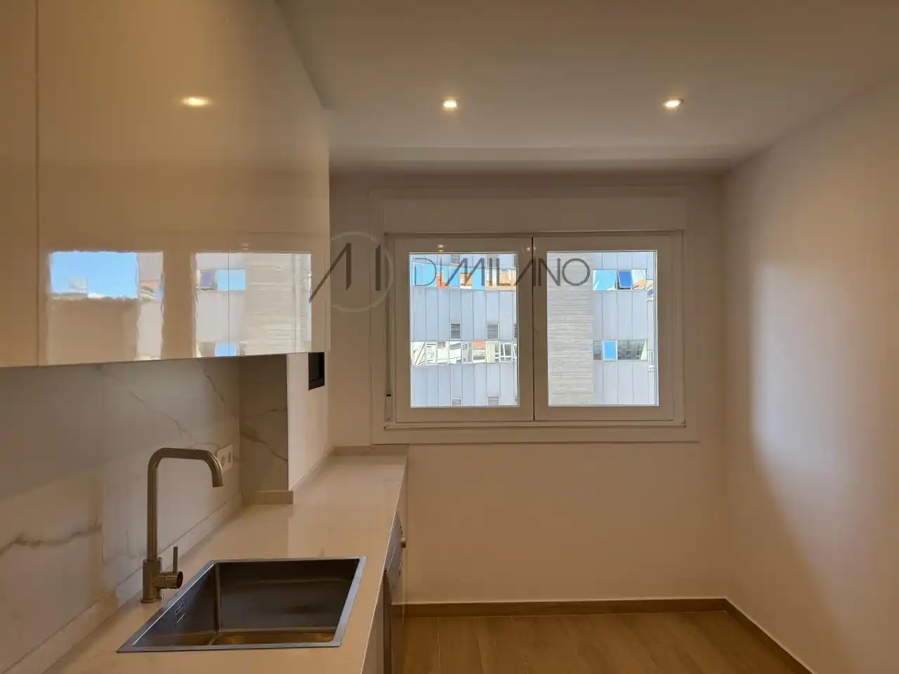 Piso con terraza en venta en María  Berdiales, imagen 7